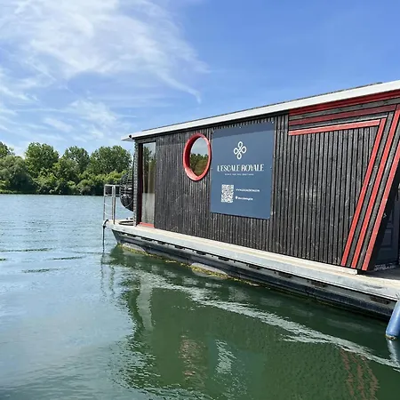 L'escale Royale Port Ilon - Seine - Giverny Botel *