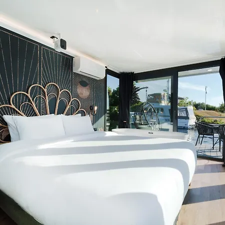 L'escale Royale Port Ilon - Seine - Giverny 船上ホテル